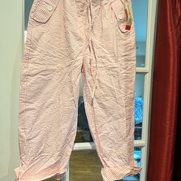 Stephanie Rogers shirt and capris set - Picture 3 of 5